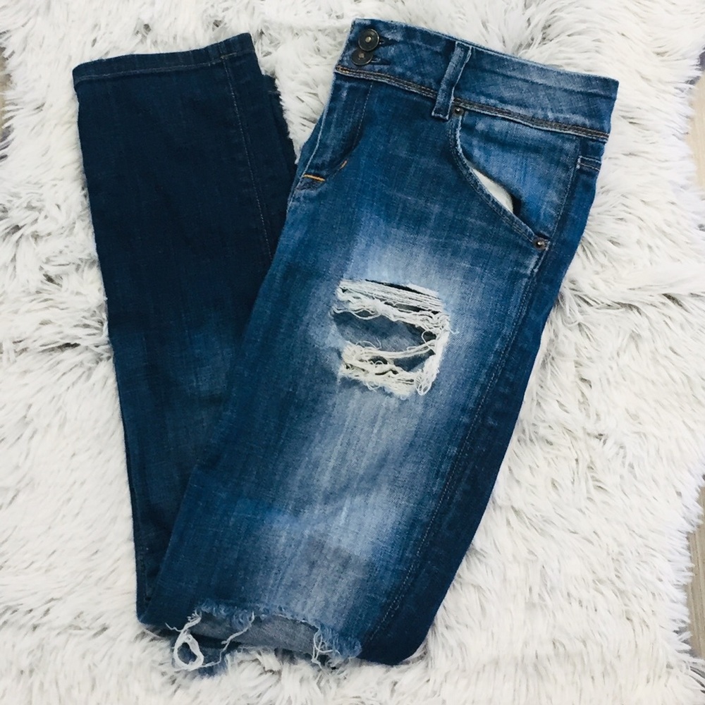 HUDSON Distressed Gabby Flap Cuff straight Jean